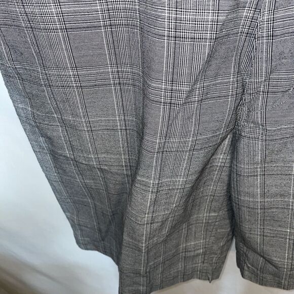 Champs Sports Golf Shorts Mens Size 38 Gray Striped Inseam 10 Rise 13 Zip Fly - Picture 6 of 12